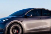 特斯拉SUV（电动车下的豪华SUV，高性能与环保的完美结合）